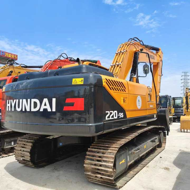 Used hyundai 220-9 Excavator with Good Performance for Sale - Pelle: photos 3 Used hyundai 220-9 Excavator with Good Performance for Sale - Pelle: photos 3