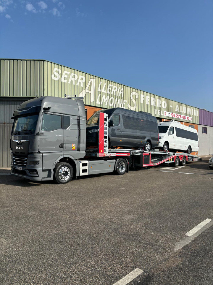MAN TGX - Camion porte-voitures: photos 1 MAN TGX - Camion porte-voitures: photos 1