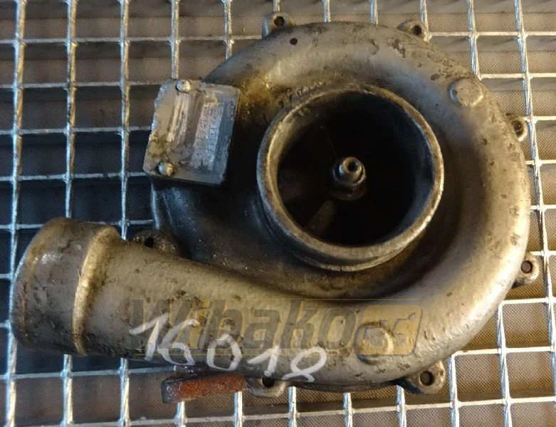 Caterpillar 3114 - Turbocompresseur pour Engins de chantier: photos 1 Caterpillar 3114 - Turbocompresseur pour Engins de chantier: photos 1