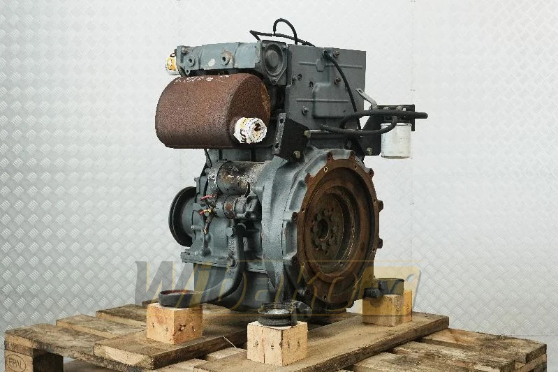 Deutz F2L1011F - Moteur pour Engins de chantier: photos 2 Deutz F2L1011F - Moteur pour Engins de chantier: photos 2