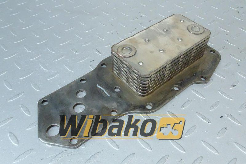 Oil cooler for engine Case 6T-590/86 J921558 - Radiateur d'huile pour Engins de chantier: photos 1 Oil cooler for engine Case 6T-590/86 J921558 - Radiateur d'huile pour Engins de chantier: photos 1