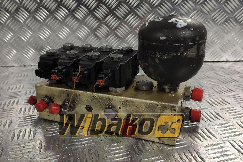 Valves set JCB JS220 MR19330 - Valve hydraulique pour Engins de chantier: photos 2 Valves set JCB JS220 MR19330 - Valve hydraulique pour Engins de chantier: photos 2