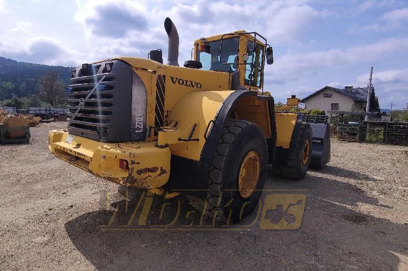 Volvo L220E - Chargeuse sur pneus: photos 5 Volvo L220E - Chargeuse sur pneus: photos 5