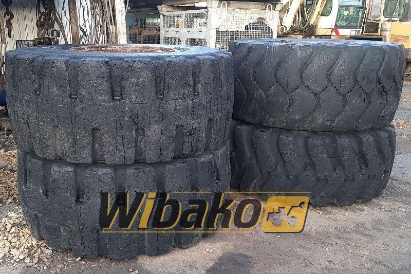 Wheel 26.5/25 - Pneus et jantes pour Engins de chantier: photos 1 Wheel 26.5/25 - Pneus et jantes pour Engins de chantier: photos 1