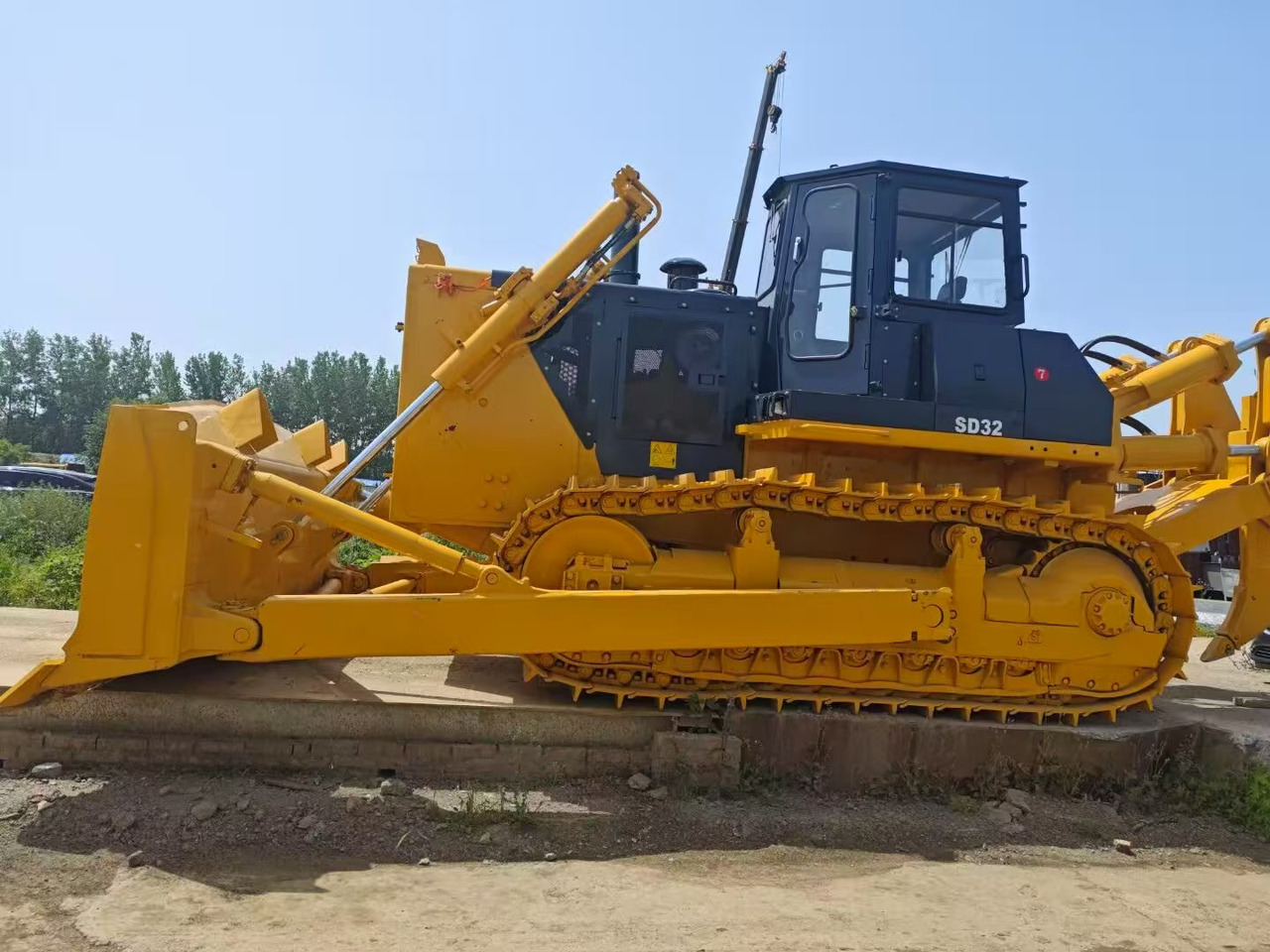 SHANTUI SD22 - Bulldozer: photos 5 SHANTUI SD22 - Bulldozer: photos 5
