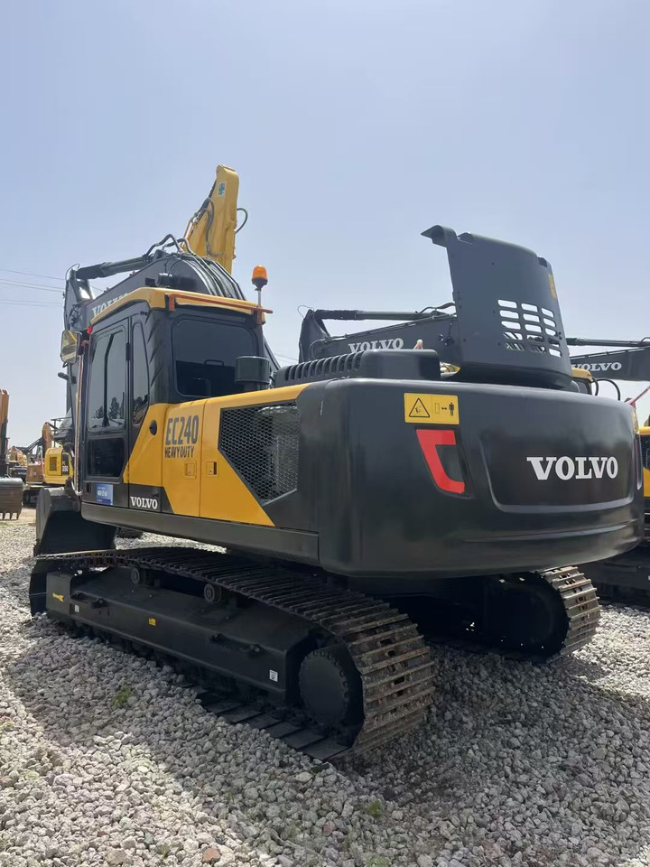 VOLVO EC240 - Pelle: photos 2 VOLVO EC240 - Pelle: photos 2
