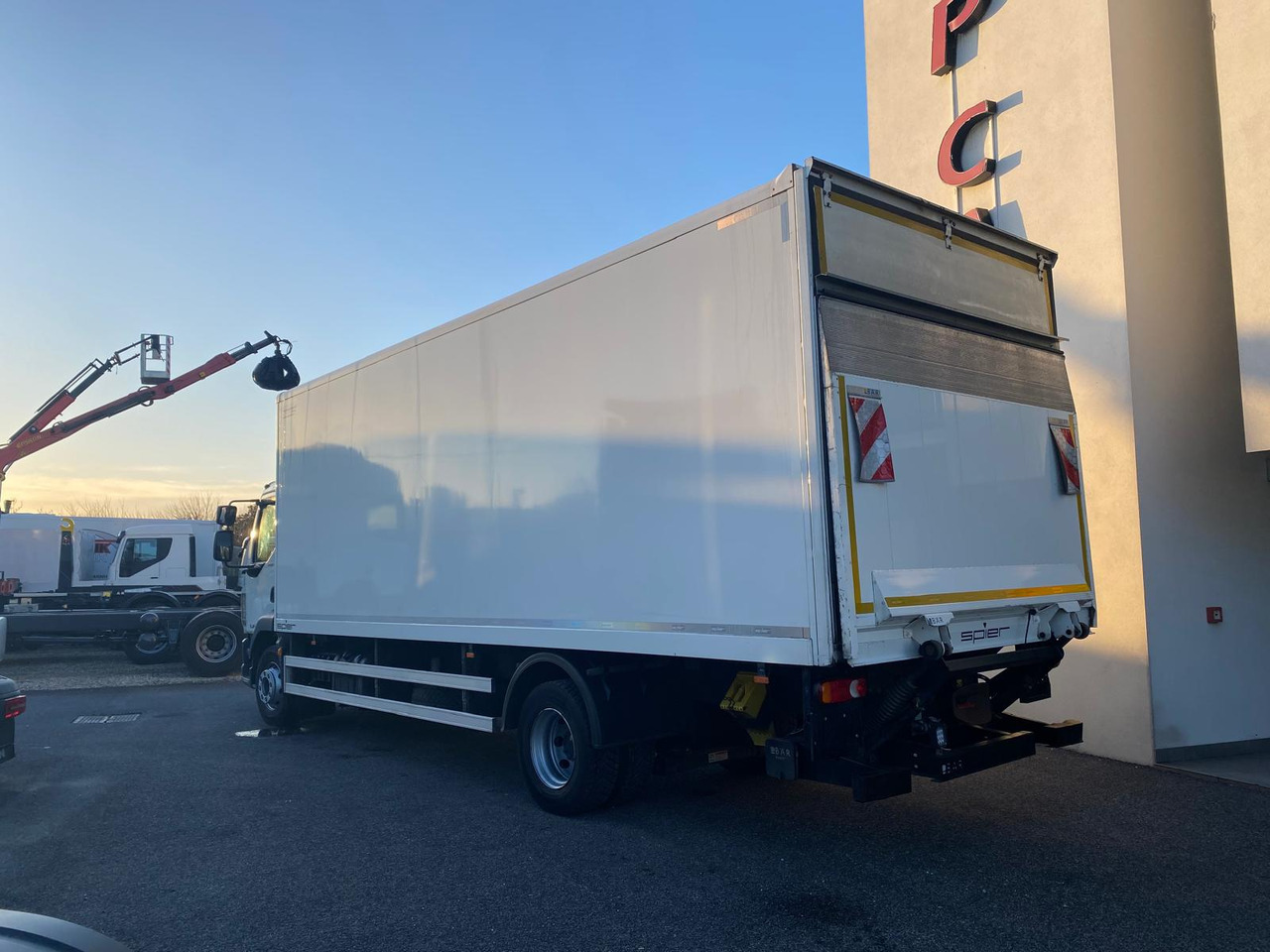 Camion fourgon DAF LF 260 FA: photos 6