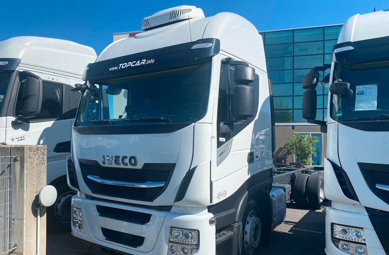 IVECO AS260S46 MOTRICE 3 ASSI TELAIO 2018 EURO 6 - Châssis cabine: photos 1 IVECO AS260S46 MOTRICE 3 ASSI TELAIO 2018 EURO 6 - Châssis cabine: photos 1