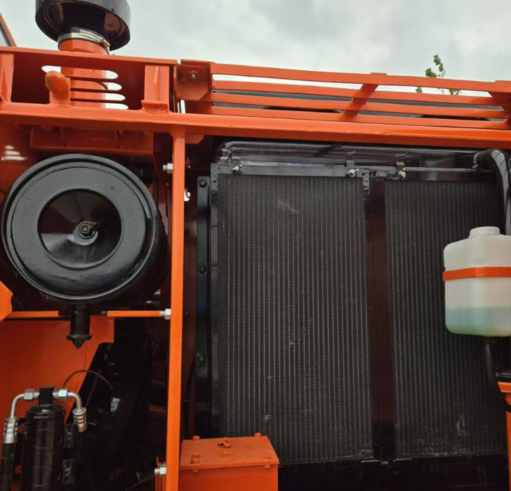 DOOSAN Good Condition Original Doosan DH150w-7 Wheel Excavator 15 Tons Used Doosan Dh150w-7 Excavator Used Wheel Excavator for Sale - Pelle sur pneus: photos 2 DOOSAN Good Condition Original Doosan DH150w-7 Wheel Excavator 15 Tons Used Doosan Dh150w-7 Excavator Used Wheel Excavator for Sale - Pelle sur pneus: photos 2