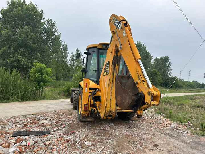 Low Price JCB 3CX Backhoe Loader in Excellent Condition for Sale JCB3CX JCB 4CX Available for Sale - Tractopelle: photos 4 Low Price JCB 3CX Backhoe Loader in Excellent Condition for Sale JCB3CX JCB 4CX Available for Sale - Tractopelle: photos 4