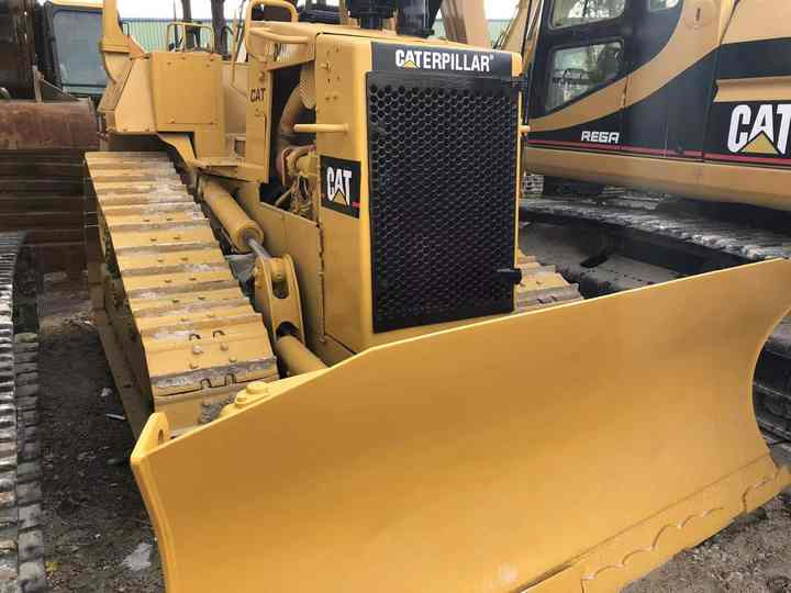 Nice Condition D4h Cat Bulldozer CAT Used Dozer for Sale - Bulldozer: photos 2 Nice Condition D4h Cat Bulldozer CAT Used Dozer for Sale - Bulldozer: photos 2