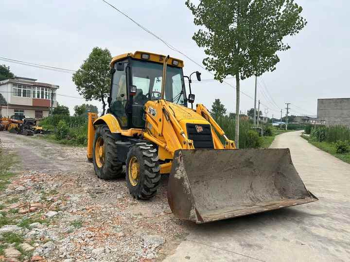 Second Hand Retroexcavadora JCB 3cx Backhoe Loader Multi Functional Original JCB Backhoe Loader 3CX 4CX 4x4 Good Quality Price - Tractopelle: photos 2 Second Hand Retroexcavadora JCB 3cx Backhoe Loader Multi Functional Original JCB Backhoe Loader 3CX 4CX 4x4 Good Quality Price - Tractopelle: photos 2