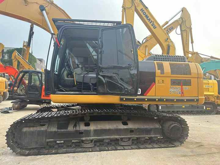 USED CAT 325D Excavator for Sale ,CAT 320 325 330 EXCAVATOR - Pelle sur chenille: photos 2 USED CAT 325D Excavator for Sale ,CAT 320 325 330 EXCAVATOR - Pelle sur chenille: photos 2
