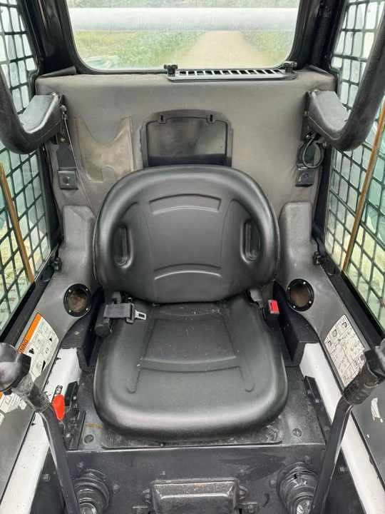 Used Bobcat S185 Skid Steer on Sale Bobcat S16 18 185 160 300 Skid Steer with Excellent Condition for Sale - Mini chargeuse: photos 4 Used Bobcat S185 Skid Steer on Sale Bobcat S16 18 185 160 300 Skid Steer with Excellent Condition for Sale - Mini chargeuse: photos 4