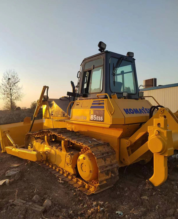 Used Famous Brand Komatsu D85 Bulldozer ,Used komatsu D85 Bulldozer in Cheaper Price and komatsu D85 for Sale - Bulldozer: photos 4 Used Famous Brand Komatsu D85 Bulldozer ,Used komatsu D85 Bulldozer in Cheaper Price and komatsu D85 for Sale - Bulldozer: photos 4