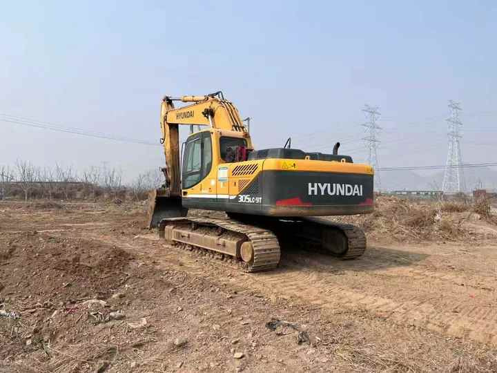 Used HYUNDAI 305LC-9T Crawler Excavator with good performance Hyundai30 tons earthmoving machinery with low price on-sale - Pelle sur chenille: photos 3 Used HYUNDAI 305LC-9T Crawler Excavator with good performance Hyundai30 tons earthmoving machinery with low price on-sale - Pelle sur chenille: photos 3