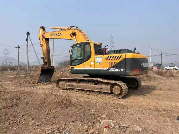 Used HYUNDAI 305LC-9T Crawler Excavator with good performance Hyundai30 tons earthmoving machinery with low price on-sale - Pelle sur chenille: photos 4 Used HYUNDAI 305LC-9T Crawler Excavator with good performance Hyundai30 tons earthmoving machinery with low price on-sale - Pelle sur chenille: photos 4