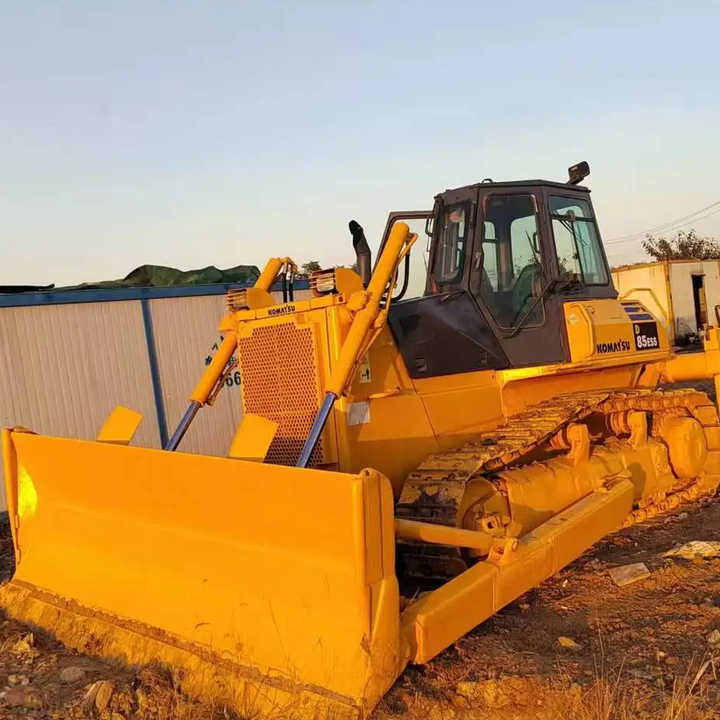 Used Komatsu Bulldozer D85 Strong Power Komatsu D85 Track Dozer for Sale - Bulldozer: photos 4 Used Komatsu Bulldozer D85 Strong Power Komatsu D85 Track Dozer for Sale - Bulldozer: photos 4