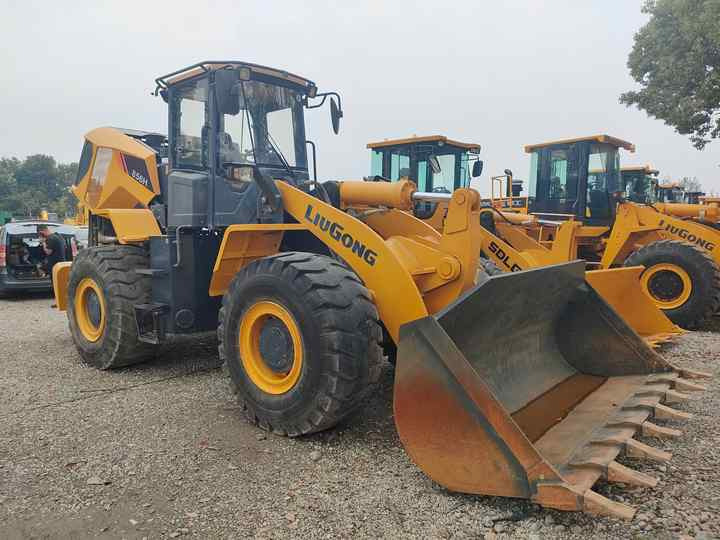 Used LIUGONG 856H wheel in Good Condition for sale 90%new uesd Loader liugong 856h Used Loader For Sale - Chargeuse sur pneus: photos 2 Used LIUGONG 856H wheel in Good Condition for sale 90%new uesd Loader liugong 856h Used Loader For Sale - Chargeuse sur pneus: photos 2