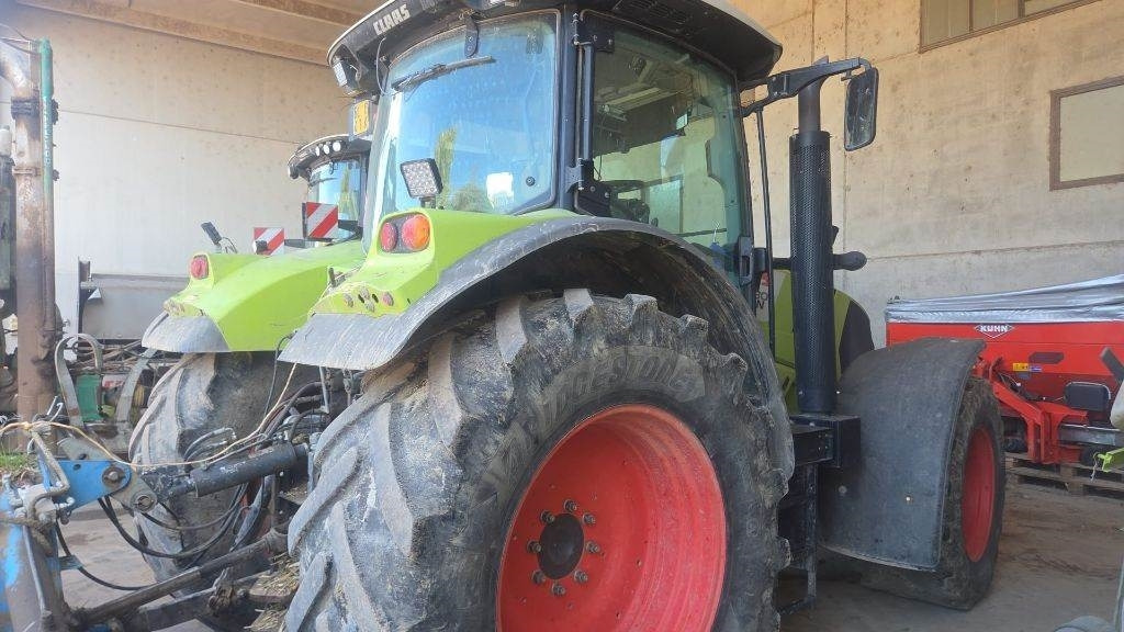 Claas Arion 630 CIS - Tracteur agricole: photos 5 Claas Arion 630 CIS - Tracteur agricole: photos 5