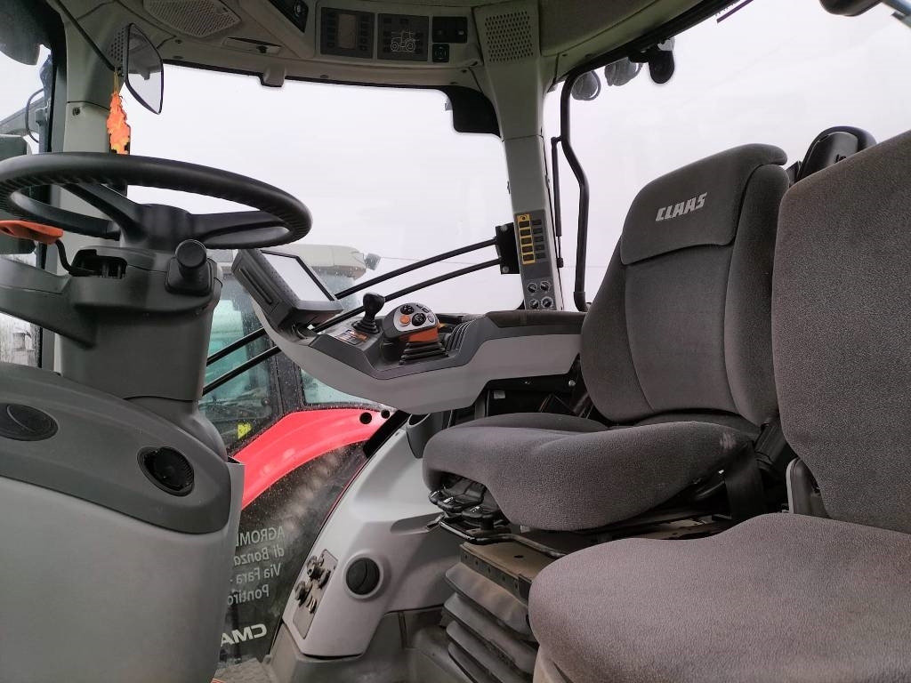 Tracteur agricole Claas Axion 830 Cmatic: photos 12