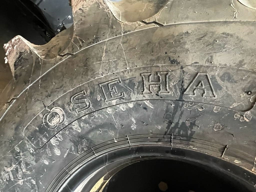 Claas LEXION 760 TT RISO - Moissonneuse-batteuse: photos 5 Claas LEXION 760 TT RISO - Moissonneuse-batteuse: photos 5