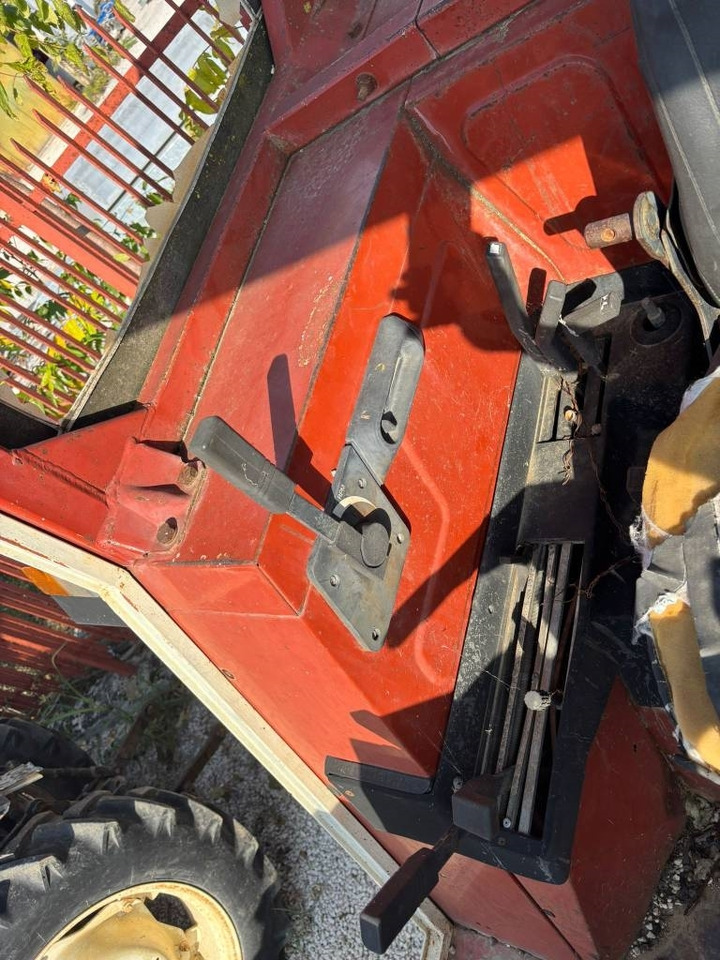 Fiatagri 130/90 DT - Tracteur agricole: photos 3 Fiatagri 130/90 DT - Tracteur agricole: photos 3