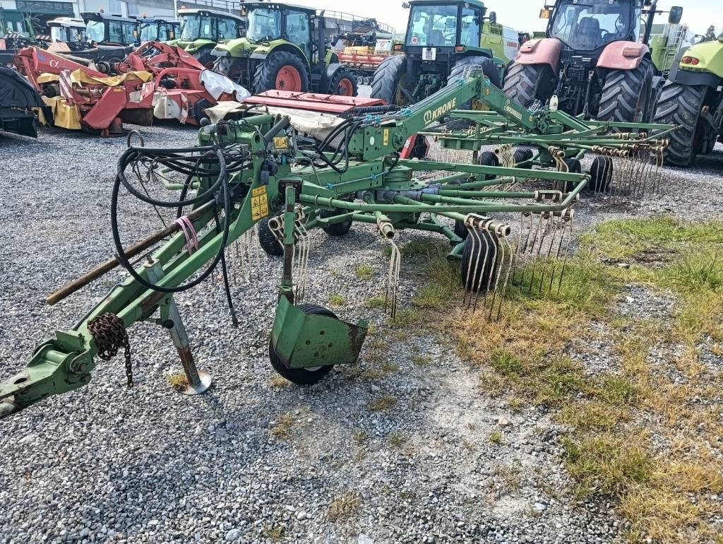 Krone SWADRO 760/26T - Enrubanneuse: photos 4 Krone SWADRO 760/26T - Enrubanneuse: photos 4