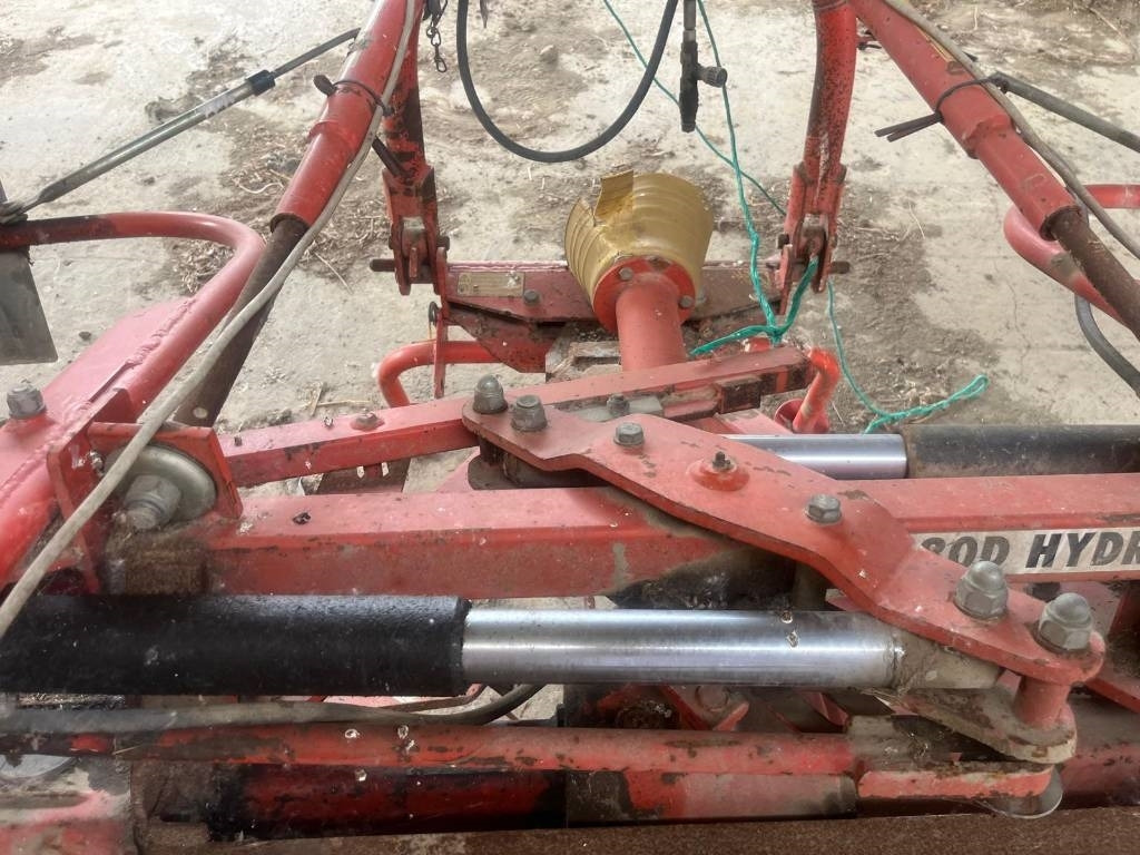 Lely TH 680 - Faneuse: photos 3 Lely TH 680 - Faneuse: photos 3