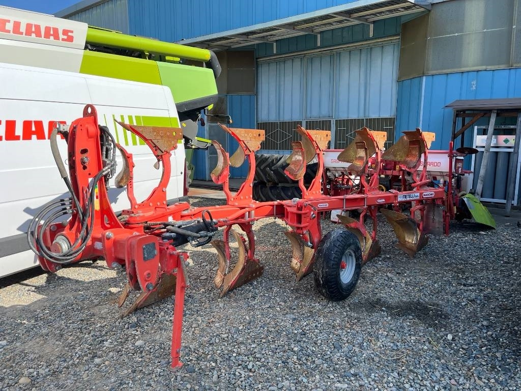 Maschio UNICO M 4+1 - Charrue: photos 2 Maschio UNICO M 4+1 - Charrue: photos 2