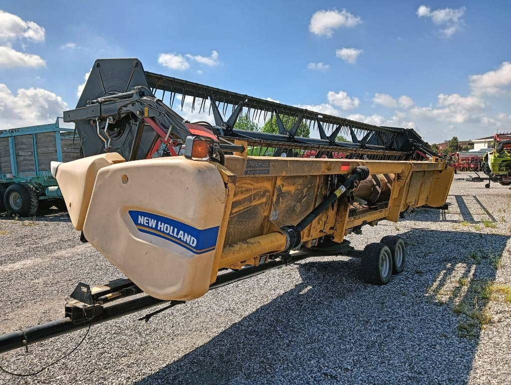 New Holland SOIA FLEX 7 MT  - Accessoire de matériels de récolte: photos 1 New Holland SOIA FLEX 7 MT  - Accessoire de matériels de récolte: photos 1