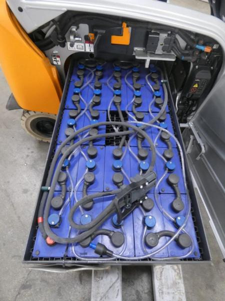 Still RX-20P RX20-20P - Chariot élévateur électrique: photos 4 Still RX-20P RX20-20P - Chariot élévateur électrique: photos 4