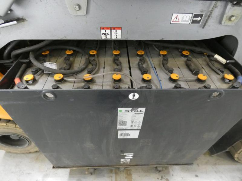 Still RX60-40 RX60-40 - Chariot élévateur électrique: photos 3 Still RX60-40 RX60-40 - Chariot élévateur électrique: photos 3