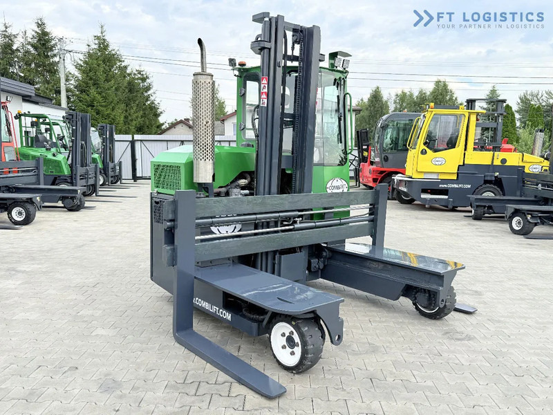 Combilift C3000 / DIESEL / DUPLEX - 4000MM / WIDE FORK POSITIONER 2700MM / FULL HEATED CABIN / ONLY 6905H / CONDITION - LIKE NEW! C3000 / - Chariot multidirectionnel: photos 5 Combilift C3000 / DIESEL / DUPLEX - 4000MM / WIDE FORK POSITIONER 2700MM / FULL HEATED CABIN / ONLY 6905H / CONDITION - LIKE NEW! C3000 / - Chariot multidirectionnel: photos 5