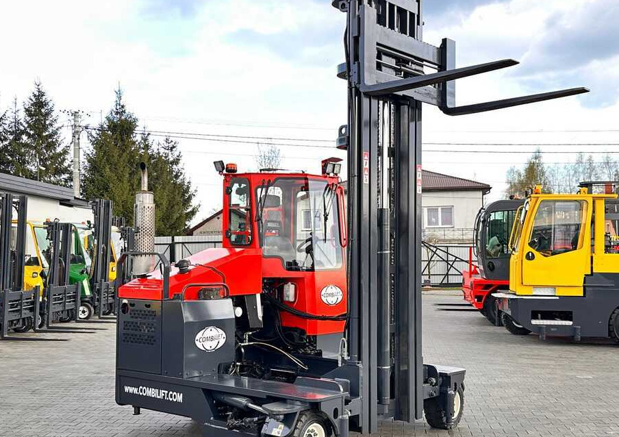 Chariot multidirectionnel Combilift C4000 / DIESEL / TRIPLEX / 8400MM / FREE LIFT / SIDESHIFT / LIKE NEW: photos 29