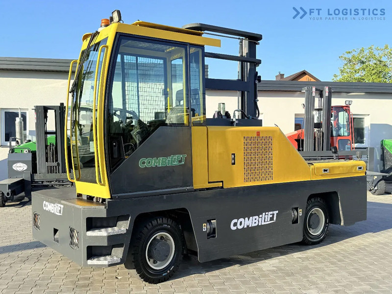 Combilift C5000FSL / DIESEL / DUPLEX - 4000MM / FREE-LIFT / CABIN / A wide range of four-way and side loaders, tailored to diverse needs a - Chariot latéral: photos 2 Combilift C5000FSL / DIESEL / DUPLEX - 4000MM / FREE-LIFT / CABIN / A wide range of four-way and side loaders, tailored to diverse needs a - Chariot latéral: photos 2