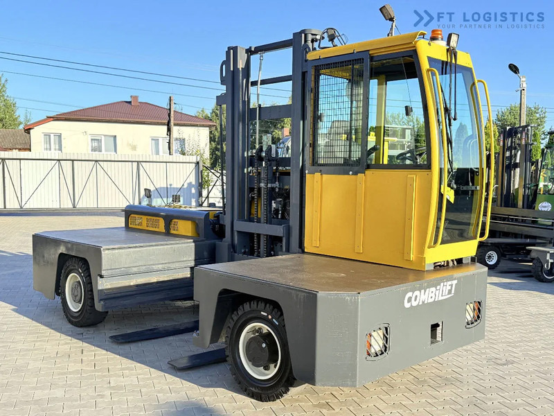 Combilift C5000FSL / DIESEL / DUPLEX - 4000MM / FREE-LIFT / CABIN / A wide range of four-way and side loaders, tailored to diverse needs a - Chariot latéral: photos 4 Combilift C5000FSL / DIESEL / DUPLEX - 4000MM / FREE-LIFT / CABIN / A wide range of four-way and side loaders, tailored to diverse needs a - Chariot latéral: photos 4