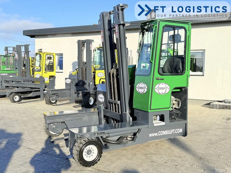 Combilift C5000L | GAS | DUPLEX 4100MM | FORK POSITIONER | FULL CABIN | FREE LIFT | PERFECT CONDITION | A wide range of four-way and side- - Chariot multidirectionnel: photos 2 Combilift C5000L | GAS | DUPLEX 4100MM | FORK POSITIONER | FULL CABIN | FREE LIFT | PERFECT CONDITION | A wide range of four-way and side- - Chariot multidirectionnel: photos 2