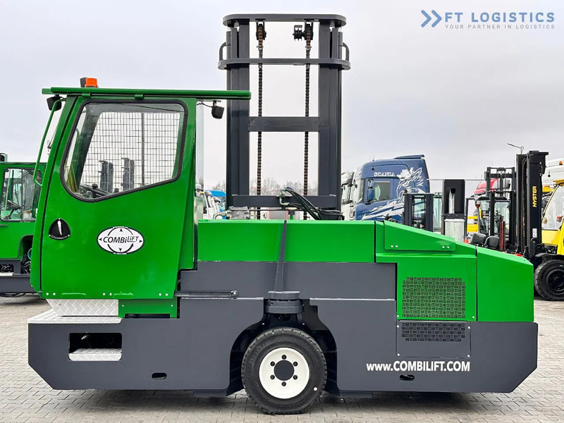 Combilift C5000SL / DIESEL / 4500MM / DUPLEX / CABIN / PLATFORMS / LIKE NEW C5000SL / DIESEL / 4500MM / DUPLEX / CABIN / PLATFORMS / LIKE - Chariot latéral: photos 3 Combilift C5000SL / DIESEL / 4500MM / DUPLEX / CABIN / PLATFORMS / LIKE NEW C5000SL / DIESEL / 4500MM / DUPLEX / CABIN / PLATFORMS / LIKE - Chariot latéral: photos 3