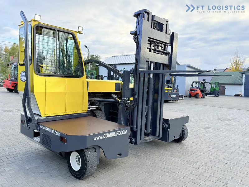 Combilift C5000SR / DIESEL / TRIPLEX MAST – 6100 MM / FORK POSITIONER / FULL CABIN C5000SR / DIESEL / TRIPLEX MAST – 6100 MM / FORK POSITI - Chariot latéral: photos 1 Combilift C5000SR / DIESEL / TRIPLEX MAST – 6100 MM / FORK POSITIONER / FULL CABIN C5000SR / DIESEL / TRIPLEX MAST – 6100 MM / FORK POSITI - Chariot latéral: photos 1