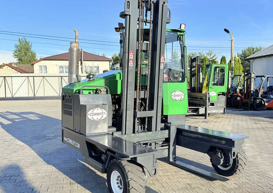 Combilift C5000XL / GAS / DUPLEX 4000 / POSITIONER / FULL CABIN / LIKE NEW - Chariot multidirectionnel: photos 5 Combilift C5000XL / GAS / DUPLEX 4000 / POSITIONER / FULL CABIN / LIKE NEW - Chariot multidirectionnel: photos 5