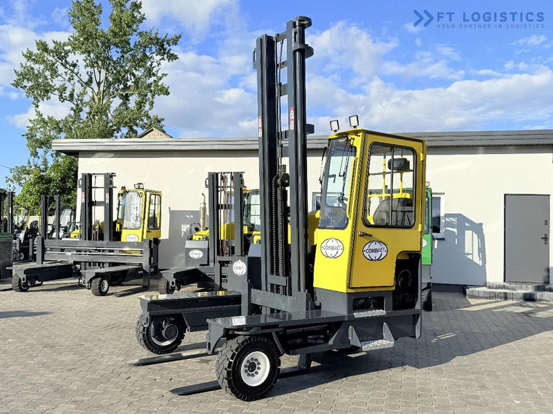 Combilift Combilift FOUR-WAY MULTIDIRECTIONAL FORKLIFT C5000XL / GAS / DUPLEX 6000MM / ONLY 3479 HOURS / SIDE SHIFT / FULL CABIN / PERFECT - Chariot multidirectionnel: photos 2 Combilift Combilift FOUR-WAY MULTIDIRECTIONAL FORKLIFT C5000XL / GAS / DUPLEX 6000MM / ONLY 3479 HOURS / SIDE SHIFT / FULL CABIN / PERFECT - Chariot multidirectionnel: photos 2