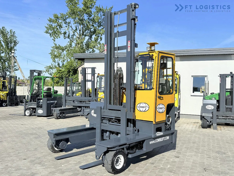 Combilift FOUR-WAY MULTIDIRECTIONAL FORKLIFT / C4000 / DUPLEX - 5500MM / FREE-LIFT / FORKS POSITIONER / LIKE-NEW FOUR-WAY MULTIDIRECTIONAL - Chariot multidirectionnel: photos 1 Combilift FOUR-WAY MULTIDIRECTIONAL FORKLIFT / C4000 / DUPLEX - 5500MM / FREE-LIFT / FORKS POSITIONER / LIKE-NEW FOUR-WAY MULTIDIRECTIONAL - Chariot multidirectionnel: photos 1