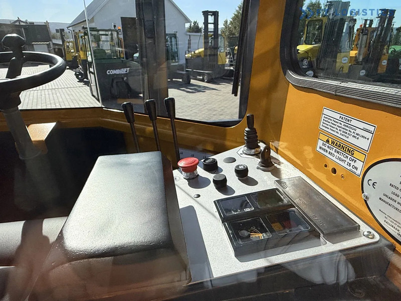 Chariot multidirectionnel Combilift FOUR-WAY MULTIDIRECTIONAL FORKLIFT / C4000 / DUPLEX - 5500MM / FREE-LIFT / FORKS POSITIONER / LIKE-NEW FOUR-WAY MULTIDIRECTIONAL: photos 15