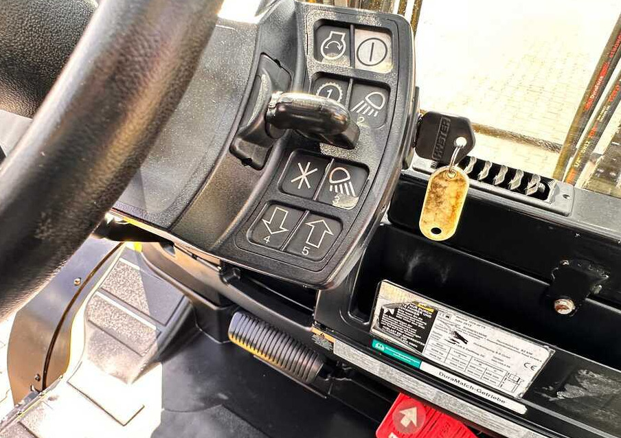 Chariot élévateur diesel Hyster HYSTER H10.0 FT9 / FORKS 2200MM / POSITIONER / SIDE SHIFT / VALID UDT / 5500MM: photos 30