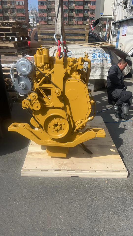 CATERPILLAR C13 - Moteur: photos 1 CATERPILLAR C13 - Moteur: photos 1