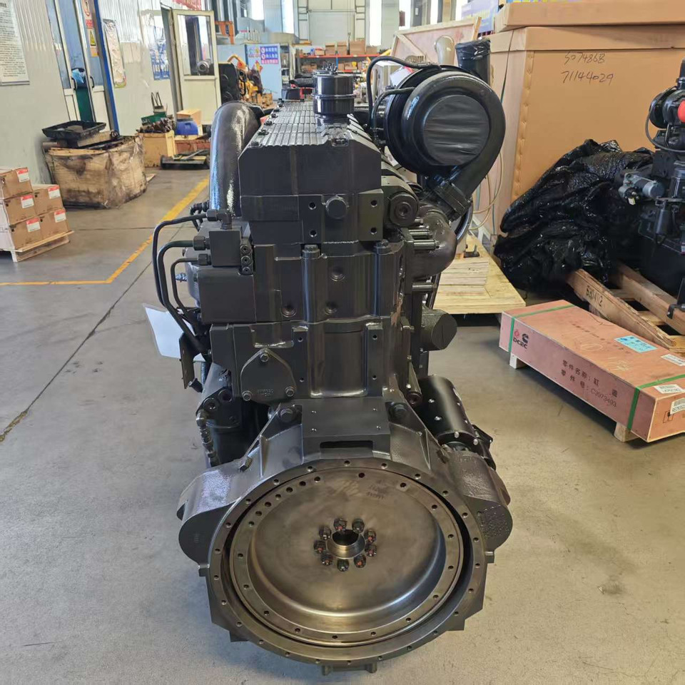 CUMMINS QSK19 - Moteur pour Pelle: photos 1 CUMMINS QSK19 - Moteur pour Pelle: photos 1