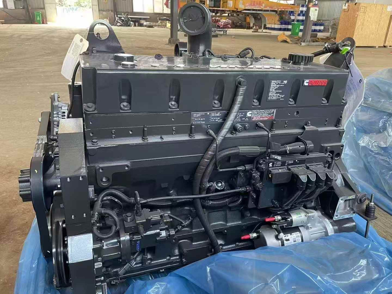 CUMMINS QSM11 - Moteur pour Pelle: photos 1 CUMMINS QSM11 - Moteur pour Pelle: photos 1
