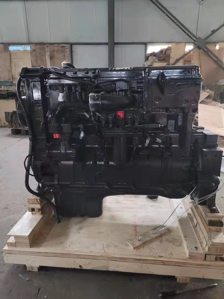 CUMMINS QSX15 - Moteur pour Pelle: photos 3 CUMMINS QSX15 - Moteur pour Pelle: photos 3