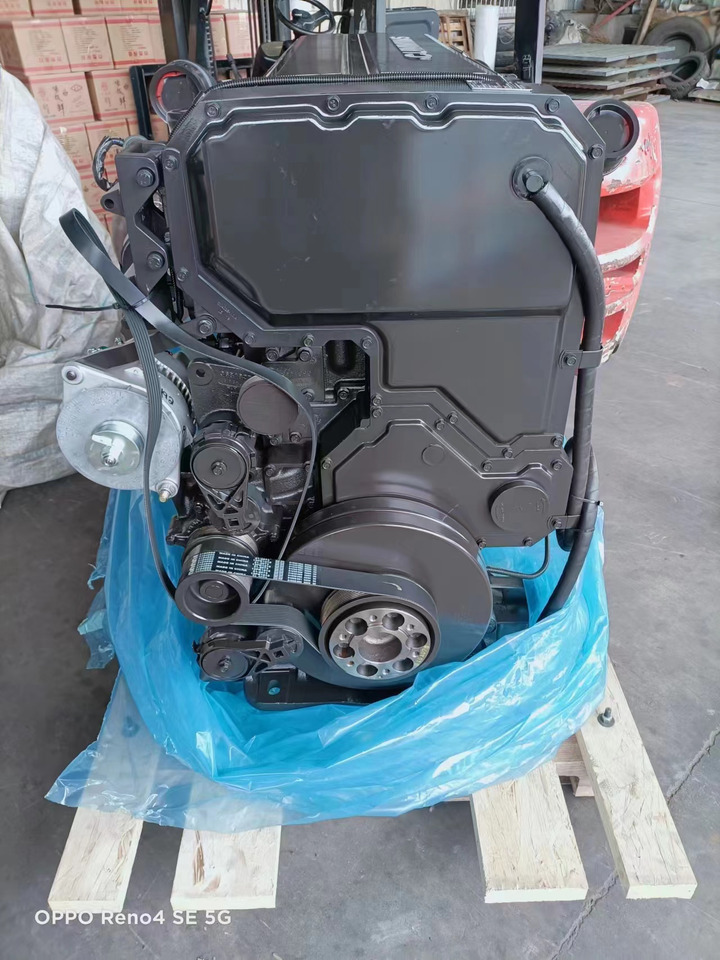 CUMMINS QSX15 - Moteur pour Pelle: photos 3 CUMMINS QSX15 - Moteur pour Pelle: photos 3